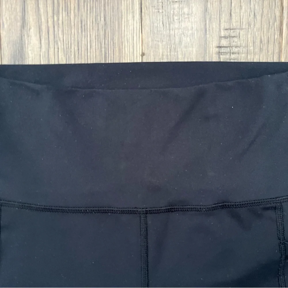 YOGALICIOUS LUX Black Cropped Leggings L High Rise Pockets - Picture 5 of 8